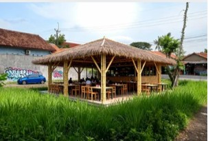 saung bambu